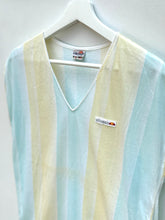 Load image into Gallery viewer, ELLESSE Women’s Striped V-Neck Sleeveless Court Top. Sz 14.