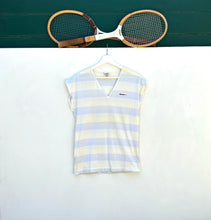 Load image into Gallery viewer, ELLESSE Women’s V-Neck Court Top. Sz 7.