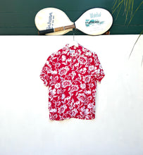 Load image into Gallery viewer, HANALEI Red Floral Hawaiian Shirt. Sz M. Japan.