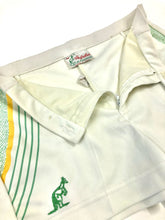 Load image into Gallery viewer, AUSTRALIAN L&#39;Alpina &#39;Goran&#39; Court Shorts. Sz 30. Italy.